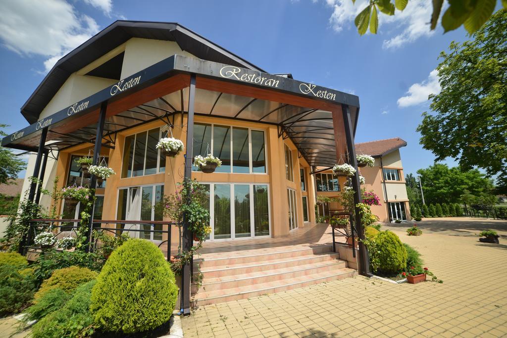 Kesten Futog Exterior foto