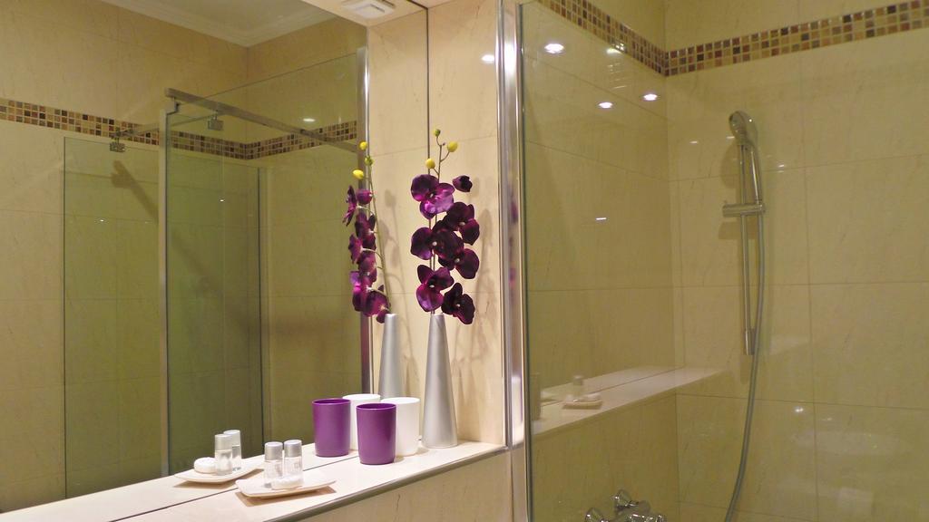 Kesten Futog Habitación foto
